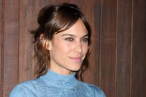 Alexa Chung bringt eigene Modelinie auf den Markt