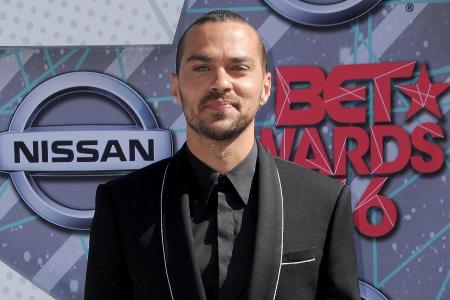 Jesse Williams auf dem roten Teppich der BET Awards 2016 in Los Angeles Jesse Williams auf dem roten Teppich der BET Awards 2016 in Los Angeles