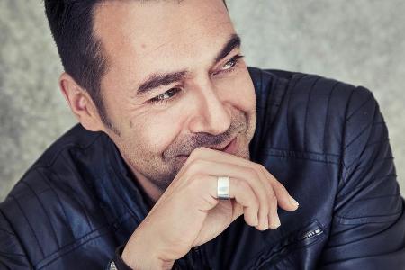 Laith Al-Deen singt sich auf Platz eins der Album-Charts Laith Al-Deen singt sich auf Platz eins der Album-Charts