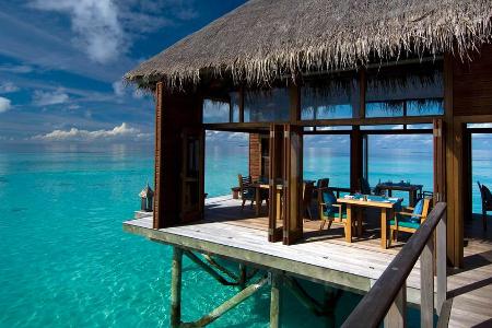 Auf Stelzen gebaut: das Mandhoo Spa Restaurant