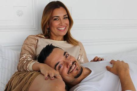 Machten es sich im Appartement gemütlich: Jana Ina und Giovanni Zarella