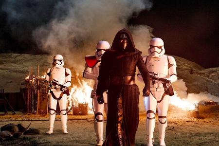 Unter der Maske des Bösewichts Kylo Ren versteckt sich das Gesicht von Adam Driver. Der 32-Jährige kommt aus Kalifornien und...