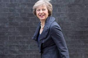 Theresa May: Warum sie als neue Stilikone gefeiert wird