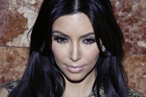 Kim Kardashian in Paris attackiert: Mann will ihren Hintern küssen