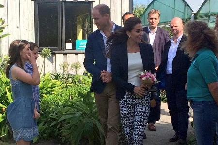 So sieht man sie selten: Herzogin Kate in Stoffhose So sieht man sie selten: Herzogin Kate in Stoffhose