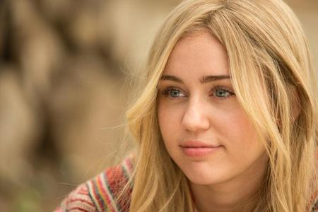 So brav sieht Miley Cyrus in der Amazon-Serie So brav sieht Miley Cyrus in der Amazon-Serie