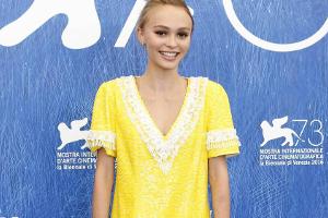 Lily-Rose Depp in Venedig: Auch bei diesem Auftritt viel zu dünn