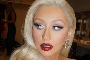 Christina Aguilera ist wieder blond!