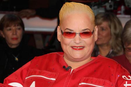 Hella von Sinnen (57) pfeift auf den Magerwahn und gehört trotzdem zu den größten deutschen Comedy-Stars.