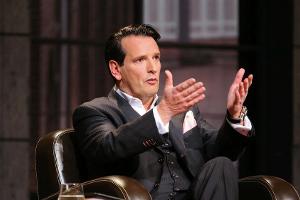 "DHDL": Deswegen investiert Ralf Dümmel in die "Abfluss-Fee"