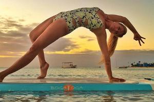 SUP Yoga: Das ist der Trendsport des Sommers