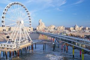 Europas erstes Riesenrad über dem Meer