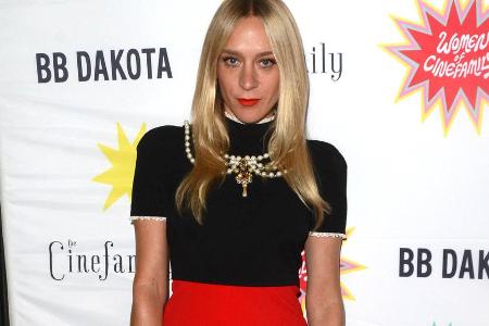 Chloë Sevigny in einem außergewöhnlichen Stilmix Chloë Sevigny in einem außergewöhnlichen Stilmix