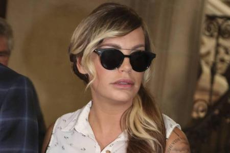 Gina-Lisa Lohfink wurde vom Gericht zu einer hohen Geldstrafe verurteilt. Gina-Lisa Lohfink wurde vom Gericht zu einer hohen Geldstrafe verurteilt.
