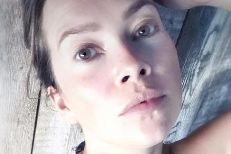 Ende Juli posierte Laura Osswald noch im Bikini. Nun ist klar, warum das Bild ihren Bauch nicht zeigte...