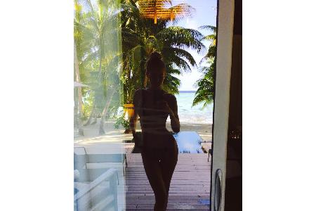 Der Stein des Anstoßes: Gigi Hadid zeigt auf Instagram ihre äußerst schlanke Silhouette Der Stein des Anstoßes: Gigi Hadid zeigt auf Instagram ihre äußerst schlanke Silhouette