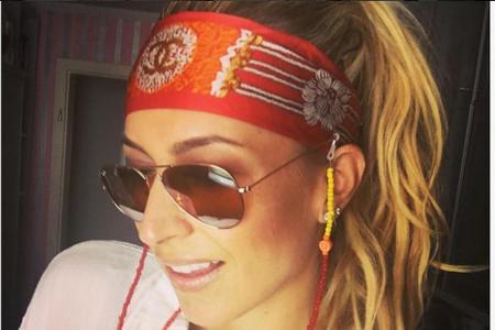 Auch Verena Kerth ist Brillenkettchen-Fan