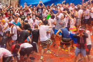 "La Tomatina" - die größte Tomatenschlacht der Welt