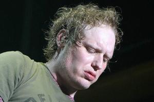Ex-Gitarrist von 3 Doors Down verstorben
