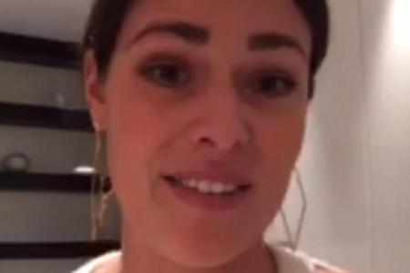 Mit einem Lächeln auf den Lippen überbrachte Ana Ivanovic den Fans die Nachricht von ihrem Karriereende Mit einem Lächeln auf den Lippen überbrachte Ana Ivanovic den Fans die Nachricht von ihrem Karriereende