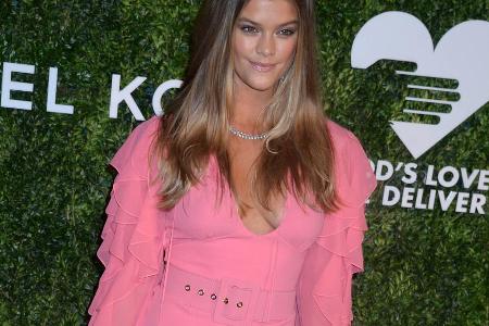 Nina Agdal bei den Golden Heart Awards in New York