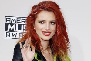 Bella Thorne zeigt Haut - und ihren Neuen