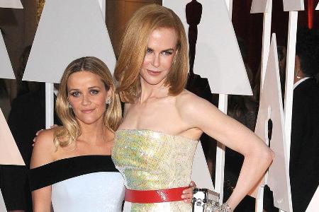 Reese Witherspoon und Nicole Kidman werden bei den Golden Globes auf der Bühne zu sehen sein Reese Witherspoon und Nicole Kidman werden bei den Golden Globes auf der Bühne zu sehen sein