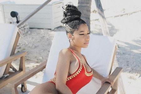 Nicki Minaj genießt die Sonne Nicki Minaj genießt die Sonne