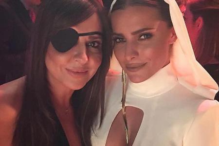 Simone Thomalla (l.) und ihre Tochter Sophia Thomalla bei der Simone Thomalla (l.) und ihre Tochter Sophia Thomalla bei der