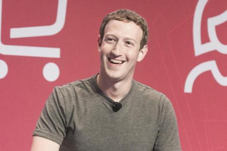 Mark Zuckerberg gründete 2004 das soziale Netzwerk Facebook Mark Zuckerberg gründete 2004 das soziale Netzwerk Facebook