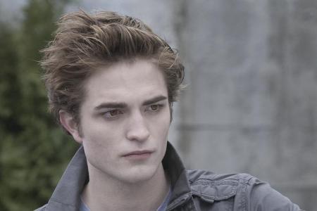 Robert Pattinson als Vampir Edward Cullen im ersten Teil der 