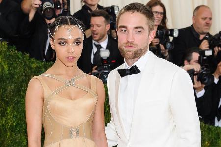 FKA Twigs und Robert Pattinson bei der MET-Gala 2016