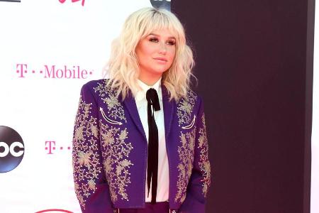 Kesha performte bei den Billboard Music Awards Bob Dylans Kesha performte bei den Billboard Music Awards Bob Dylans