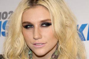Kesha: Emotionales Cover von Lady Gagas "Til It Happens To You"
