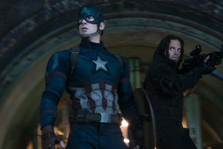 Captain America (Chris Evans, li.) und Winter Soldier (Sebastian Stan) in Captain America (Chris Evans, li.) und Winter Soldier (Sebastian Stan) in