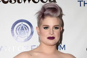 Kelly Osbourne twittert Telefonnummer von Ozzys Affäre