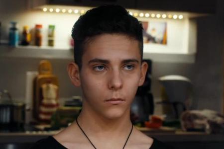 Nico Böhlau in seiner Rolle als Sascha im Magdeburger Nico Böhlau in seiner Rolle als Sascha im Magdeburger