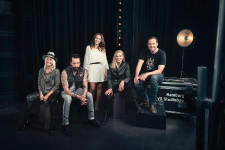 Die deutsche ESC-Jury (v.l.n.r.): Sarah Connor, Alec Die deutsche ESC-Jury (v.l.n.r.): Sarah Connor, Alec
