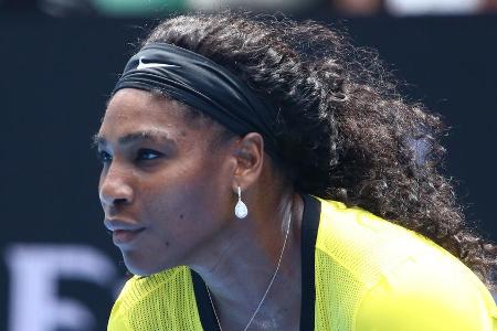 Serena Williams besiegte Anna-Lena Friedsam bevor sie sich ein Hundefutter-Menü gönnte Serena Williams besiegte Anna-Lena Friedsam bevor sie sich ein Hundefutter-Menü gönnte