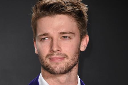 Schlagzeilen machte Patrick Schwarzenegger (21) zuletzt eher durch seine Affäre mit Miley Cyrus als durch seine Schauspielka...