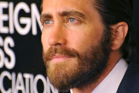 Jake Gyllenhaal hegt und pflegt seinen Bart Jake Gyllenhaal hegt und pflegt seinen Bart