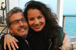 Fran und Mr. Sheffield vereint: "Die Nanny"-Cast feiert Mini-Reunion