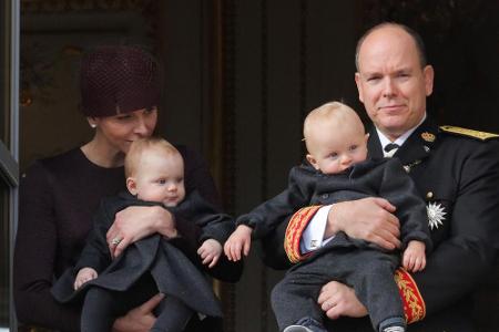 10. Dezember: Die Zwillinge des Fürstenpaares von Monaco, Prinzessin Gabriella und Thronfolger Jaques, feierten ihren ersten...