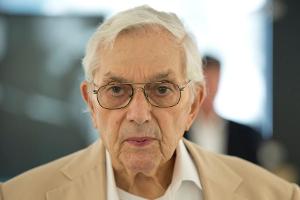 Oscar-Preisträger und "James Bond"-Designer Ken Adam ist tot