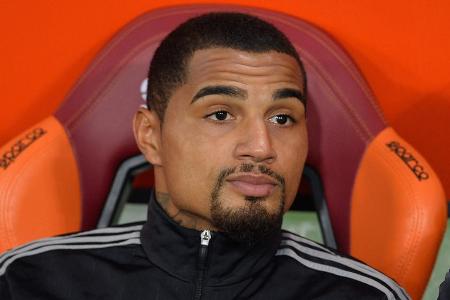 Profifußballer Kevin-Prince Boateng muss sein Buch vom Markt nehmen Profifußballer Kevin-Prince Boateng muss sein Buch vom Markt nehmen