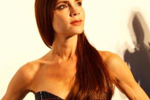 Victoria Beckham: Heißer Auftritt in eigener Kreation