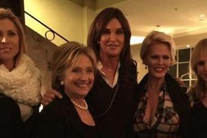 Caitlyn Jenner trifft nach ihrer Läster-Attacke auf Hillary Clinton