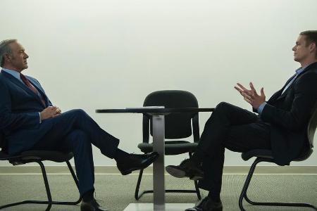 Joel Kinnamans Figur scheint einen Disput mit Frank Underwood zu haben