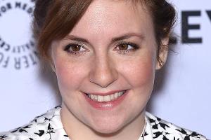 Lena Dunham entschuldigt nach Photoshop-Vorwurf