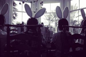 "Happy Easter!": Diese Promis sind schon in Osterlaune